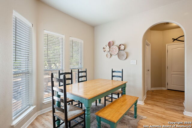 Image 14 of 30 For 102 Kendall View Dr