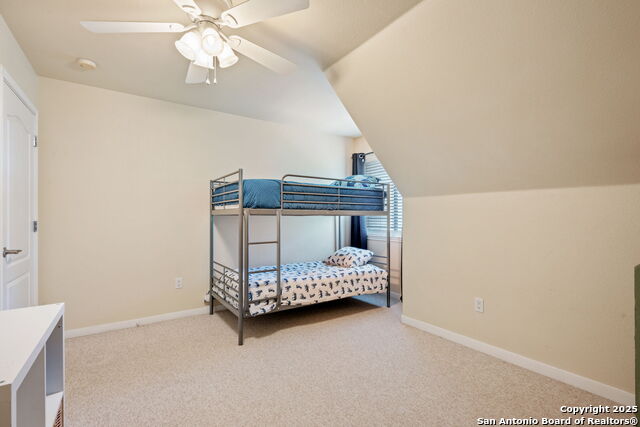 Image 22 of 30 For 102 Kendall View Dr