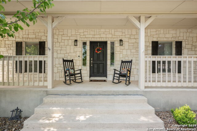 Image 24 of 30 For 102 Kendall View Dr