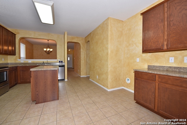 Image 11 of 24 For 3814 Mahogany Cv