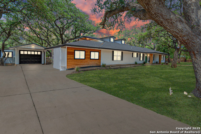Image 2 of 50 For 17207 Sugar Crest