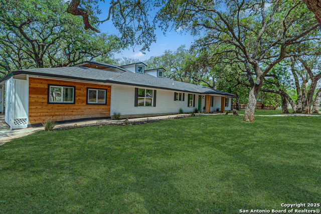 Image 3 of 50 For 17207 Sugar Crest