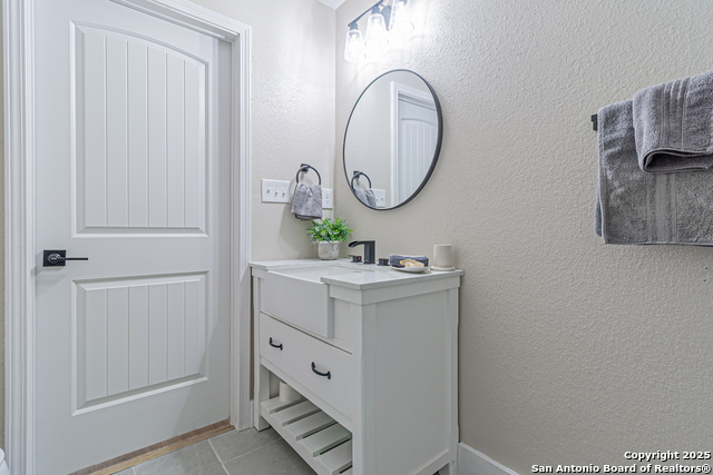 Image 30 of 50 For 17207 Sugar Crest