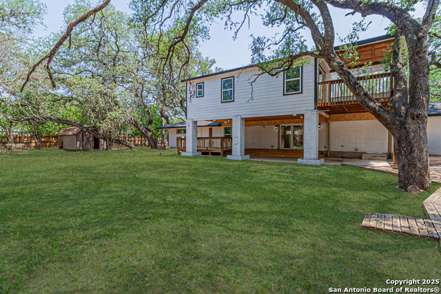 Image 43 of 50 For 17207 Sugar Crest
