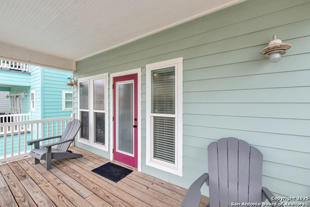 Listing photo id 27 for 2525 11th St #49 S