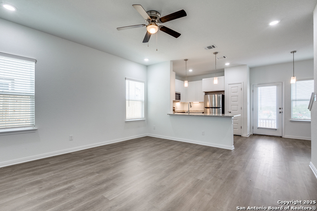 Image 7 of 25 For 6003 Shashi