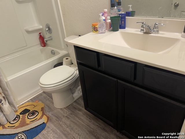 Image 15 of 25 For 14318 Elkhorn Crst