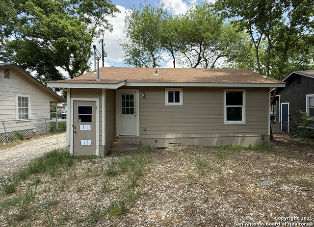 Image 13 of 13 For 520 Mayfield W 1