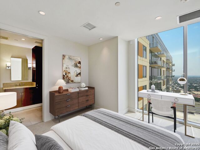 Image 15 of 26 For 610 Market E 3107