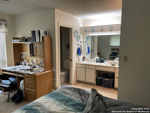 Image 16 of 38 For 6823 Whitland S