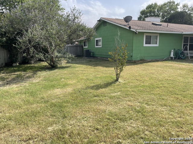 Image 30 of 38 For 6823 Whitland S