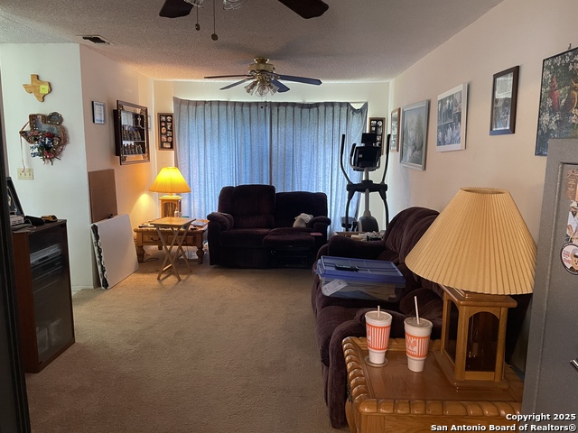 Image 8 of 38 For 6823 Whitland S