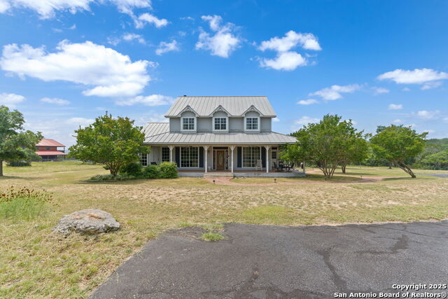Image 4 of 35 For 103 Saddle View Dr