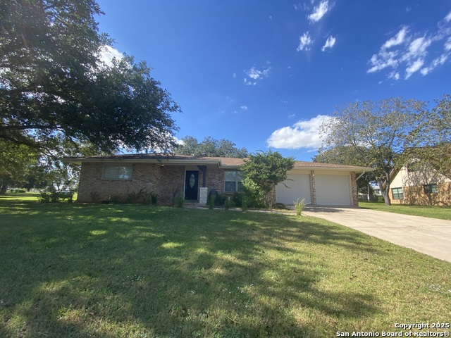 Details for 108 Hillcrest, La Vernia, TX 78121