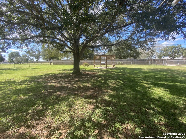 Image 14 of 15 For 108 Hillcrest