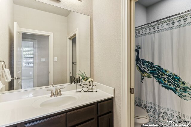 Listing photo id 19 for 24227 Vecchio
