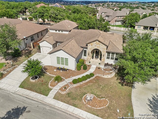 Listing photo id 36 for 24227 Vecchio
