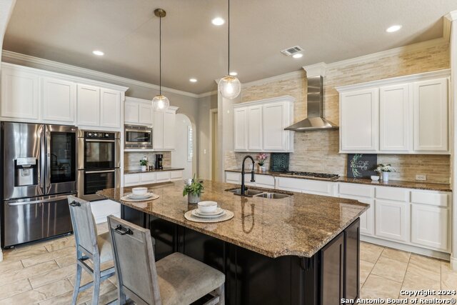Listing photo id 2 for 24227 Vecchio