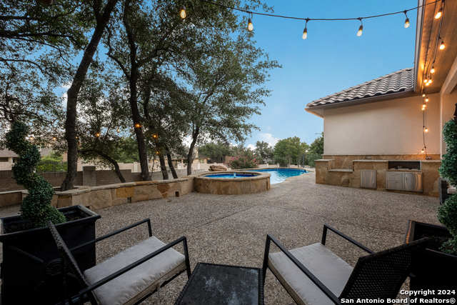 Listing photo id 46 for 24227 Vecchio