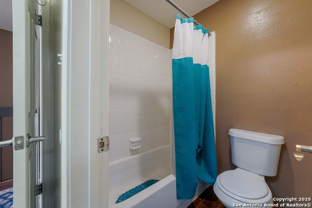 Image 11 of 28 For 4107 Medical Dr  2204