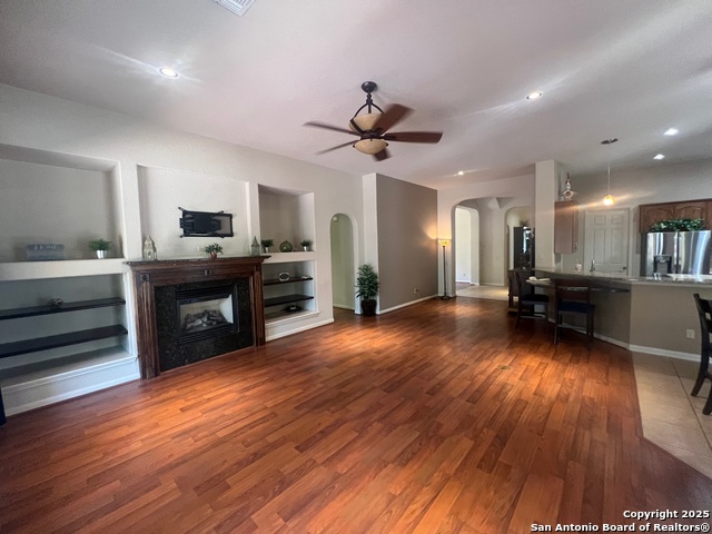 Listing photo id 23 for 214 Grassmarket