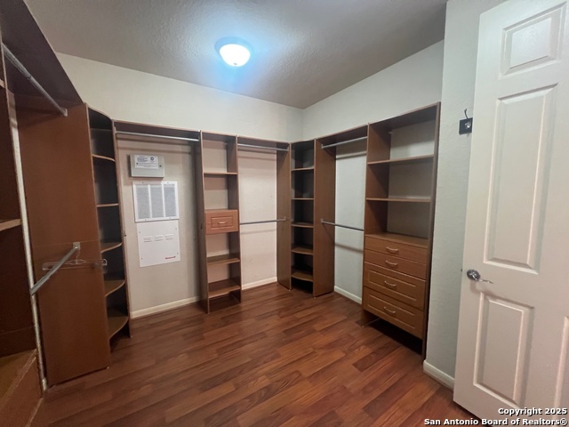 Listing photo id 32 for 214 Grassmarket