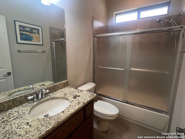 Listing photo id 7 for 214 Grassmarket