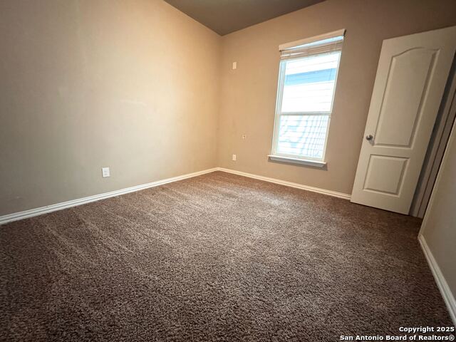 Image 11 of 19 For 8235 Breezy Cove