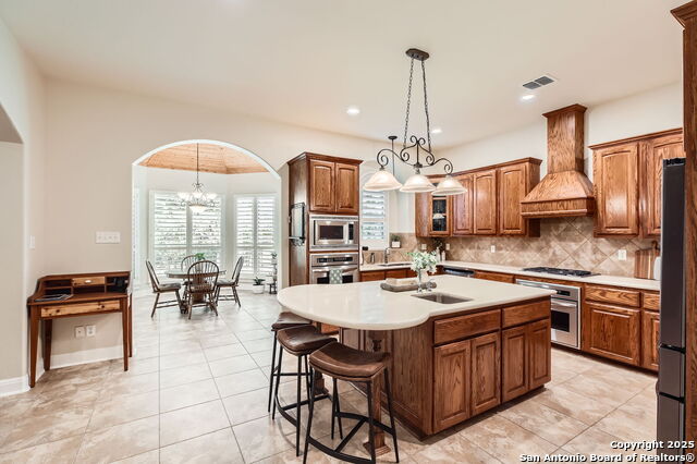 Listing photo id 13 for 12424 Andice