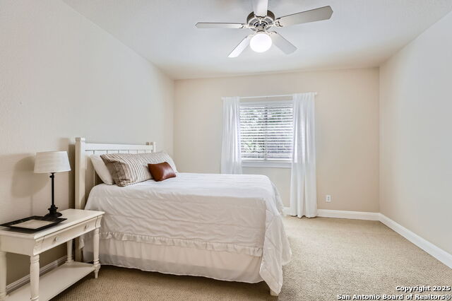 Listing photo id 24 for 12424 Andice
