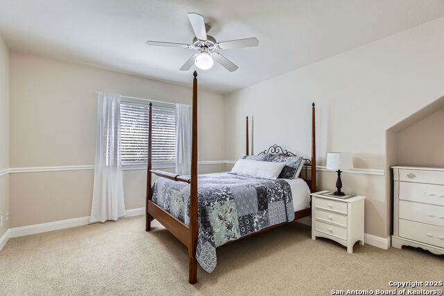 Listing photo id 29 for 12424 Andice