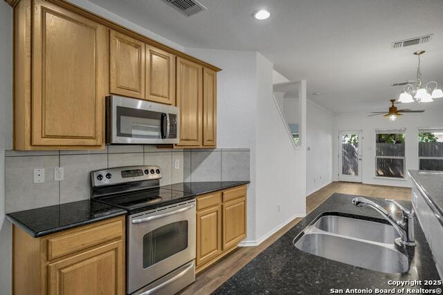 Image 10 of 27 For 13114 Brook Arbor