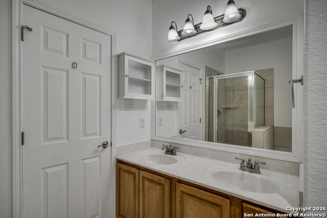 Image 14 of 27 For 13114 Brook Arbor