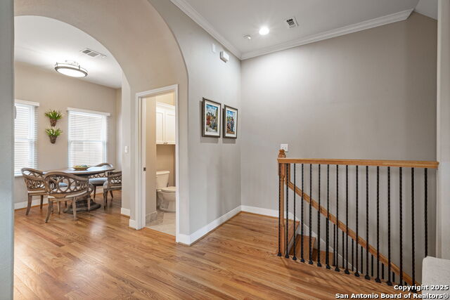 Image 15 of 36 For 225 Mulberry E 211-2