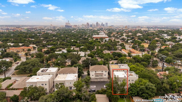 Image 26 of 36 For 225 Mulberry E 211-2