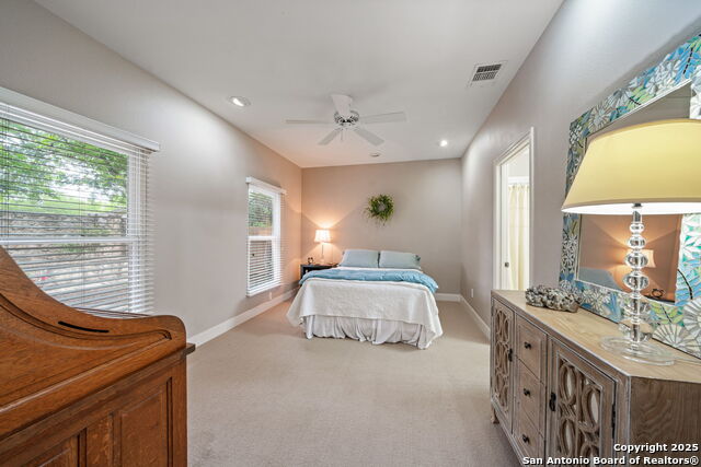 Image 5 of 36 For 225 Mulberry E 211-2