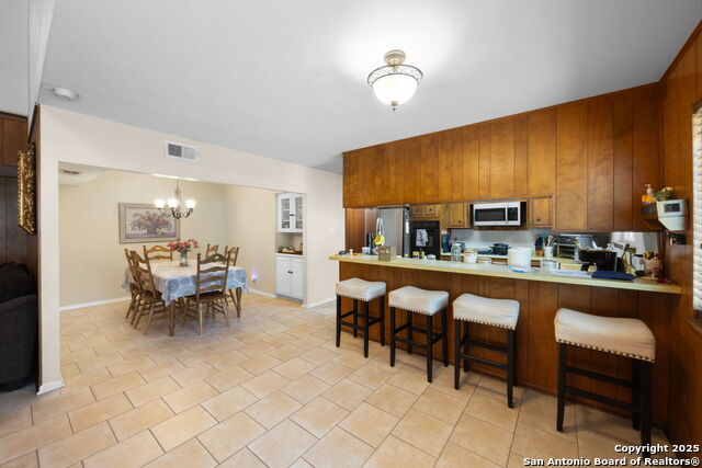 Image 9 of 16 For 2715 Marlborough