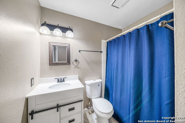 Listing photo id 19 for 7842 Sandpiper Park