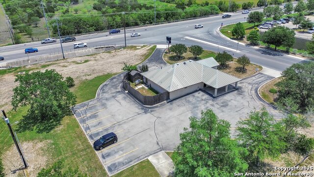 Listing photo id 29 for 6695 Tri County Pkwy