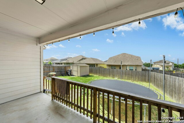 Listing photo id 19 for 9210 Yaya Rd