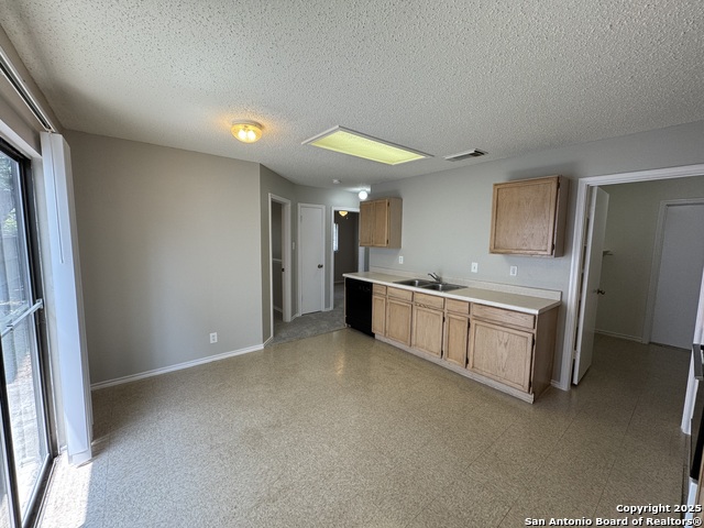 Image 7 of 20 For 4838 Camas  
