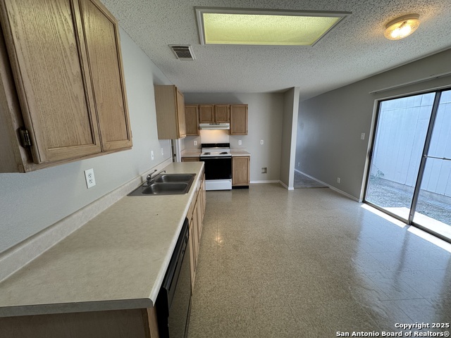 Image 8 of 20 For 4838 Camas  