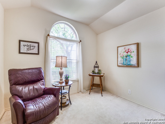 Listing photo id 12 for 8526 Chelsea Park