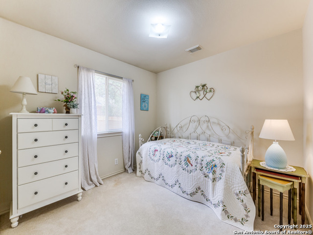 Listing photo id 18 for 8526 Chelsea Park