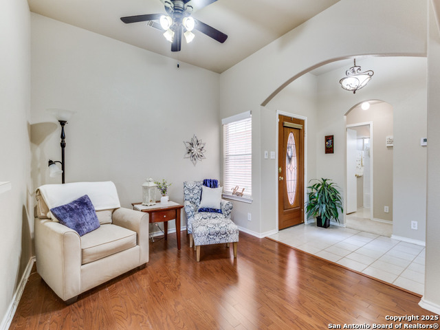 Listing photo id 1 for 8526 Chelsea Park