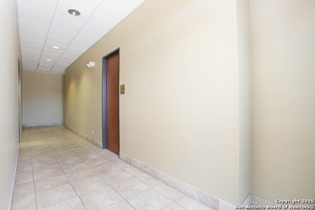 Listing photo id 2 for 20742 Stone Oak 105