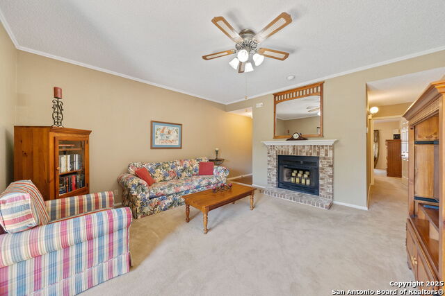 Image 10 of 31 For 10955 Wurzbach  905