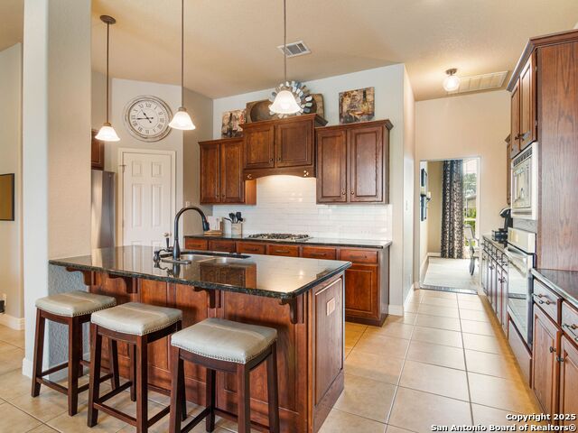 Image 15 of 48 For 25807 Coronado