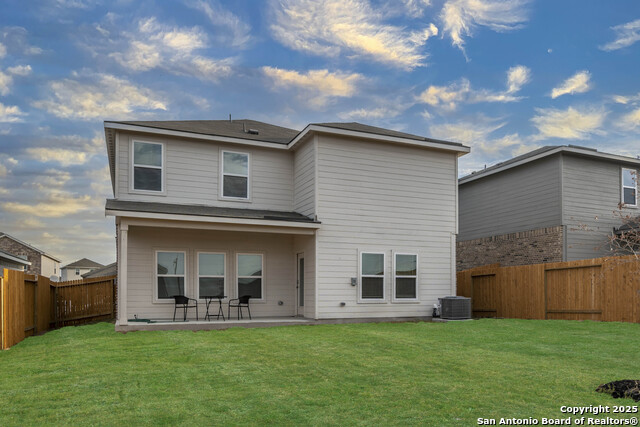 Listing photo id 10 for 9123 Bennett Forest