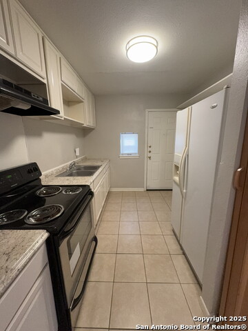 Image 10 of 25 For 243 Deerwood Dr